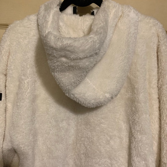 Calvin Klein Jacket - Picture 4 of 6